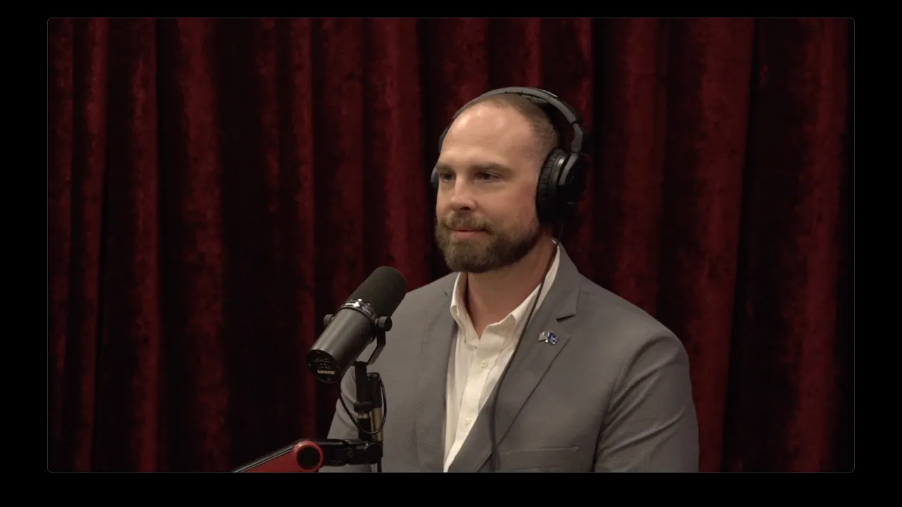 Joe Rogan Experience #2560 - David Grusch — PowerfulJRE